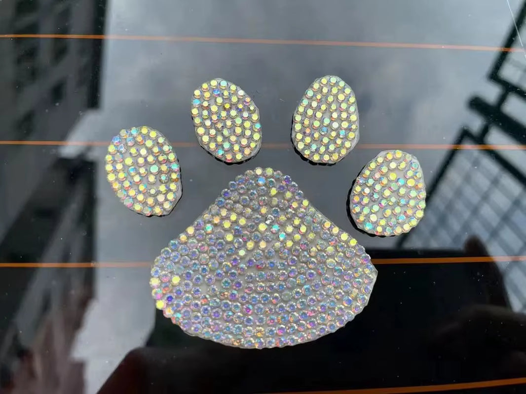 Car Sticker Vinyl 14.1*12.4Cm Love the Dog Paw Print Funny Sticker Decal Reflective Laser Motorcycle Car Styling 3D Stickers